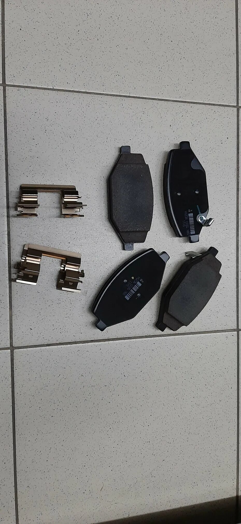 Тормозные колодки geely emgrand ec7. Geely 1014020059 колодки тормозные передние. Тормозные колодки джили gс6. 4048046400 geely колодки передние. 4048003200 geely.