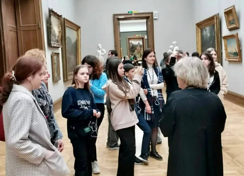 собрание третьяковской галереи марина талашенко. собрание третьяковской галереи посвящено. собрание третьяковской галереи посвящено. выставка шишкина в русском музее 2021. собрание третьяковской галереи посвящено.