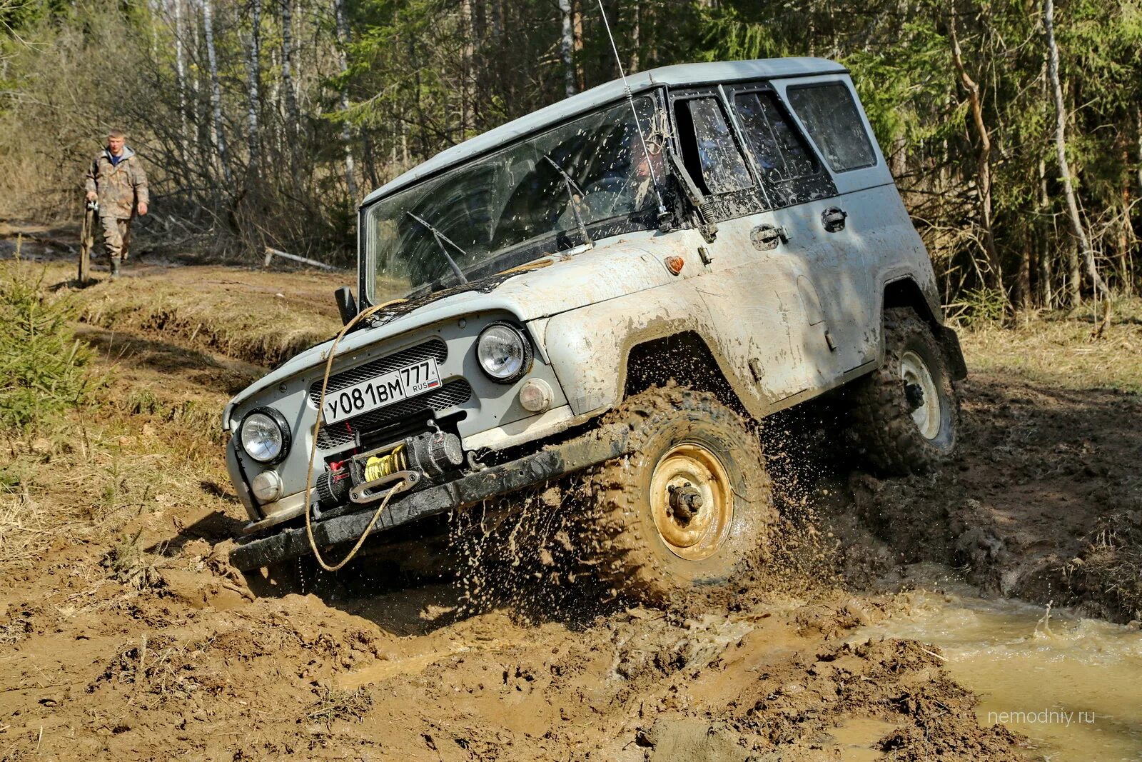 Уаз патриот военный оффроуд. Уаз по бездорожью. Бездорожье полное. Уаз патриот оффроад. Уаз оффроуд 4х4 большой.