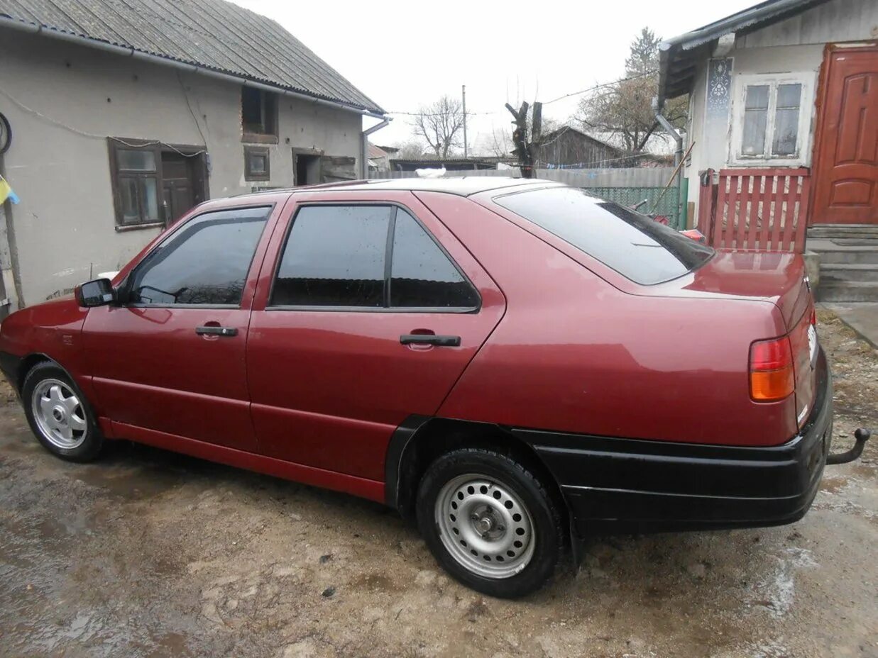 Сеат толедо gt 1992. Сеат толедо 1992. Сеат толедо 1992г. Сеат толедо, 1992 год. Сеат толедо 1992.