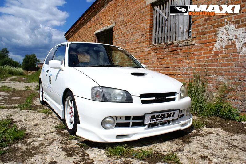 Тойота старлет иркутск. Toyota Starlet Glanza. Toyota Starlet Glanza s. Toyota Starlet Glanza v. Toyota Starlet 1990 Tuning.