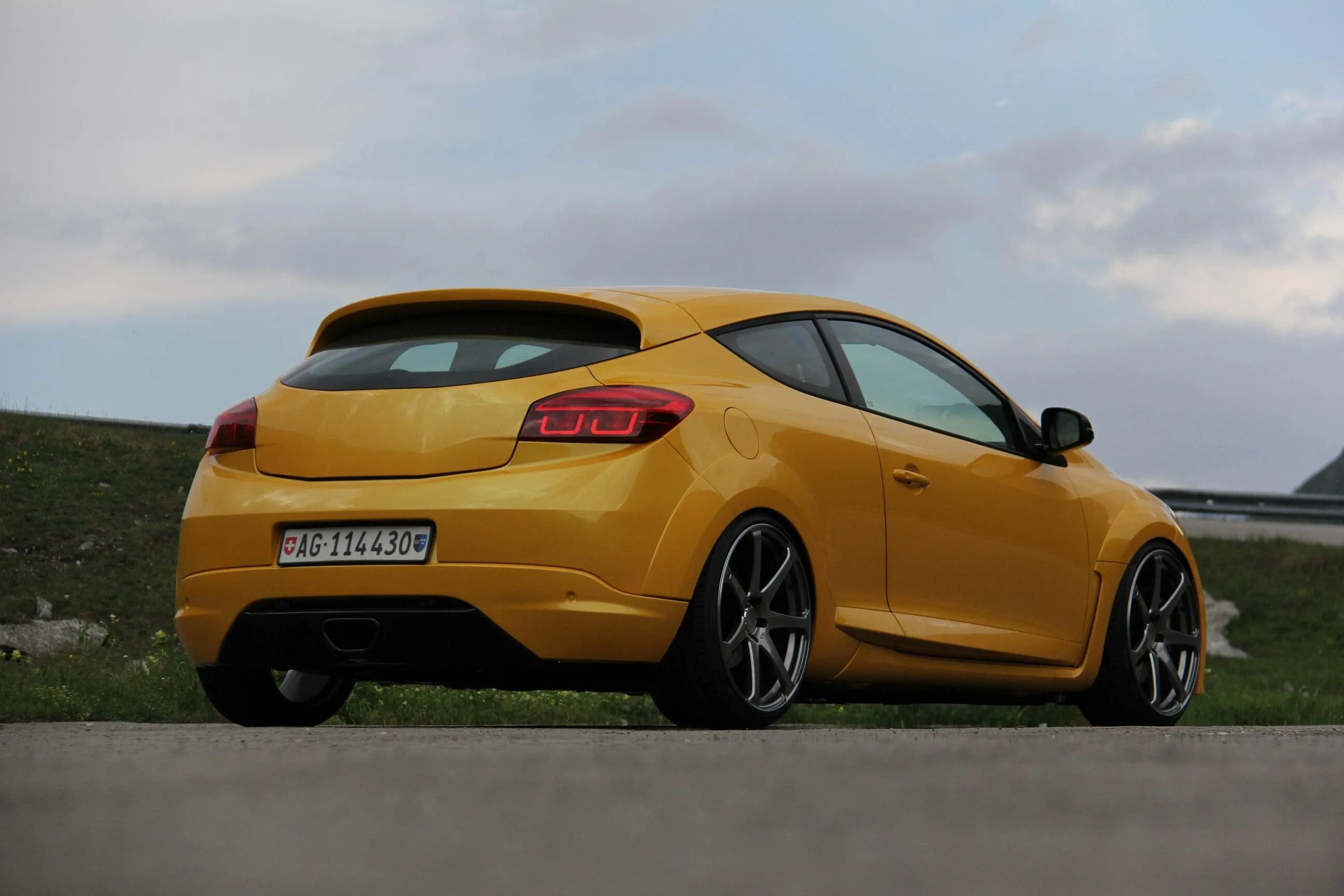 Kia ceed купе 2008. хонда цивик трехдверная. меган спорт 3х дверка. Honda civic 2008 хэтчбек 3 двери. Kia pro ceed 2016.