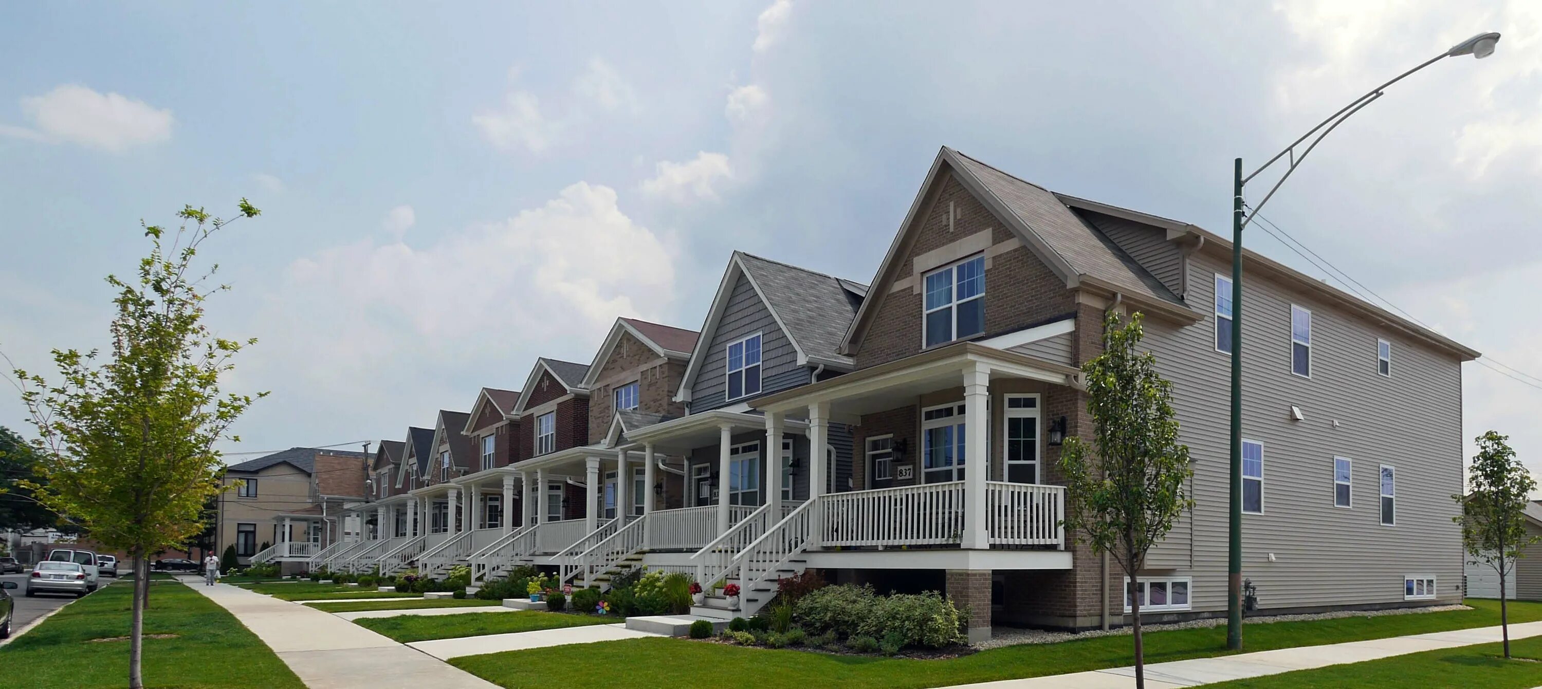 Typical Single Family House. Single Family Home in Manassas. Single-Family Block in Poland. Real Estate Stead Home Guests Poland.