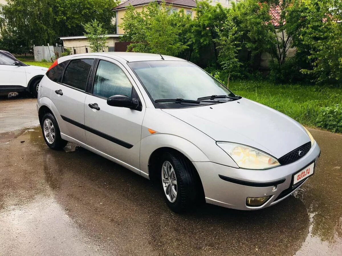 Форд фокус 2003 купить. Ford Focus 2003. Форд фокус 1 2003. Ford Focus 2003 1.6. Ford Focus 2003 хэтчбек.