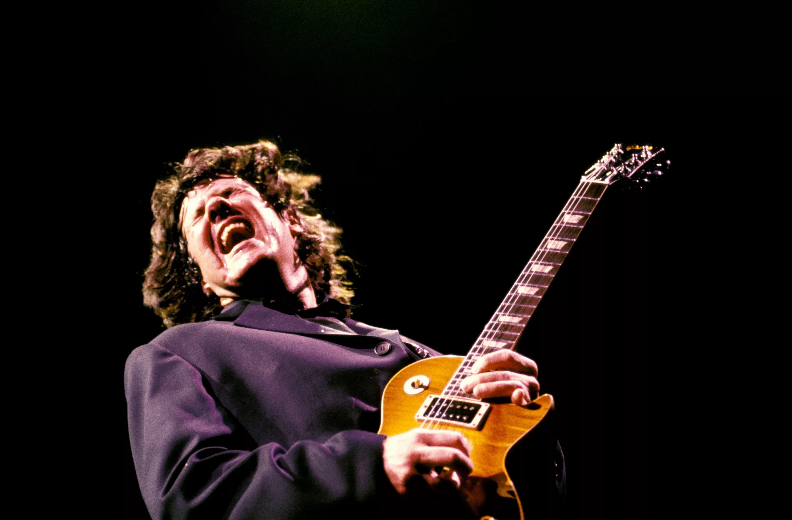 Gary moore в молодости. Gary moore молодой. Гэри мур. Блюзы гари мура слушать. Группа gary moore.