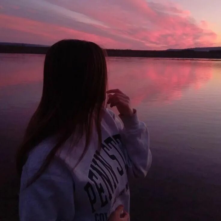 Девушка на аву. Крутая девушка. Девушка на аву. Adidas девушки. Аватарки для девушек без лица.