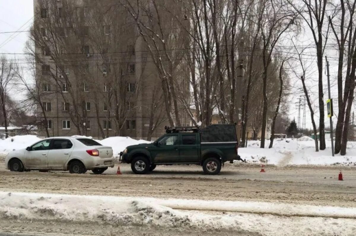 В Самаре на Аминева сбило женщину. Сбили женщину на победе Самара. ДТП В Самаре на пр Кирова сегодня. Пикап киров