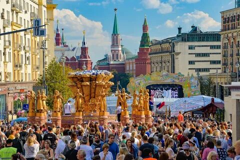 Москва празднует день города