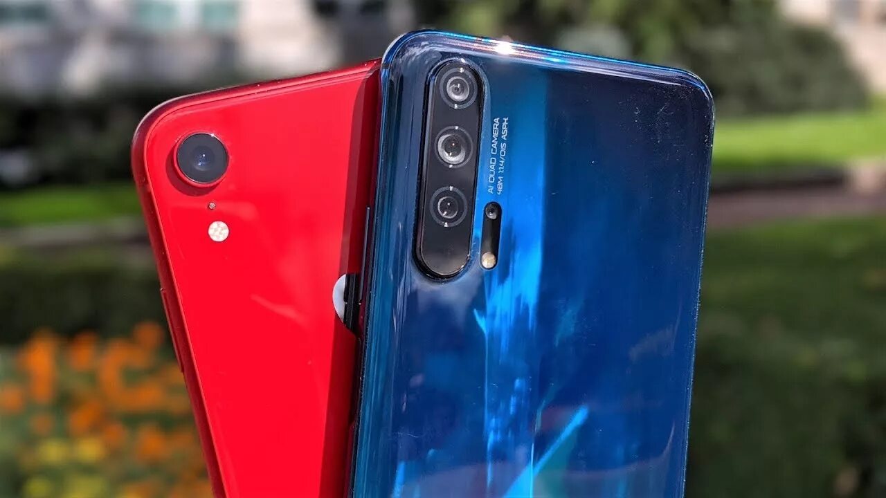 Замена honor 20 pro. Honor 20 Pro камера. Honor vs Honor 20pro. Айфон ХС vs Honor 20. Хонор XR.