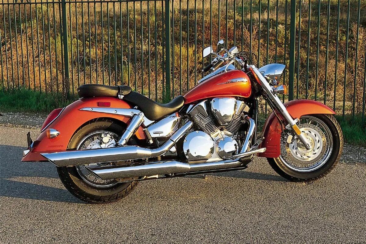 Мотоциклы honda vtx. Honda VTX 1300s. Хонда VTX 1300 S. Мотоцикл Honda VTX 1300. Хонда VTX 1300 C.