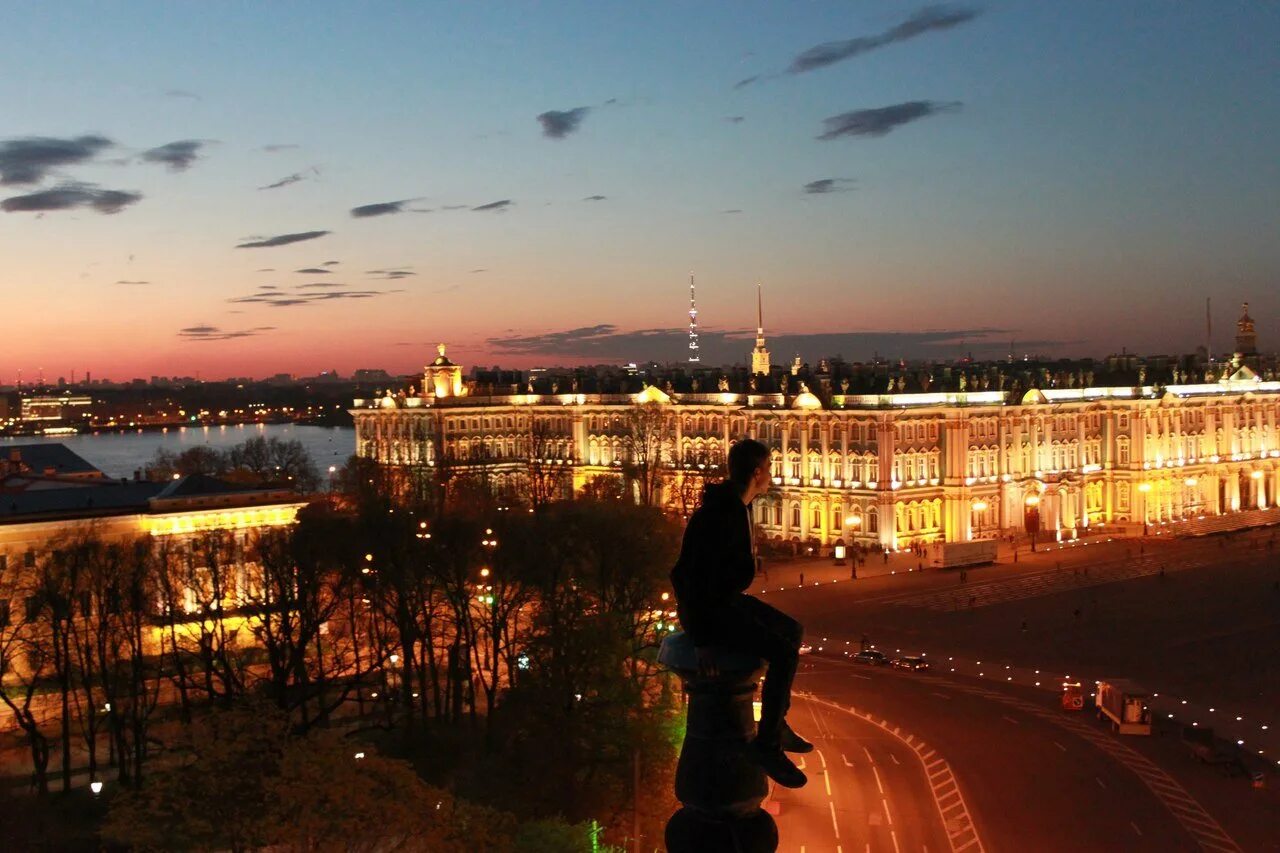 Питер реальная жизнь. Санкт-Петербург. Санкт Петербург ночной вид с крыш. Ночной Питер с крыши.