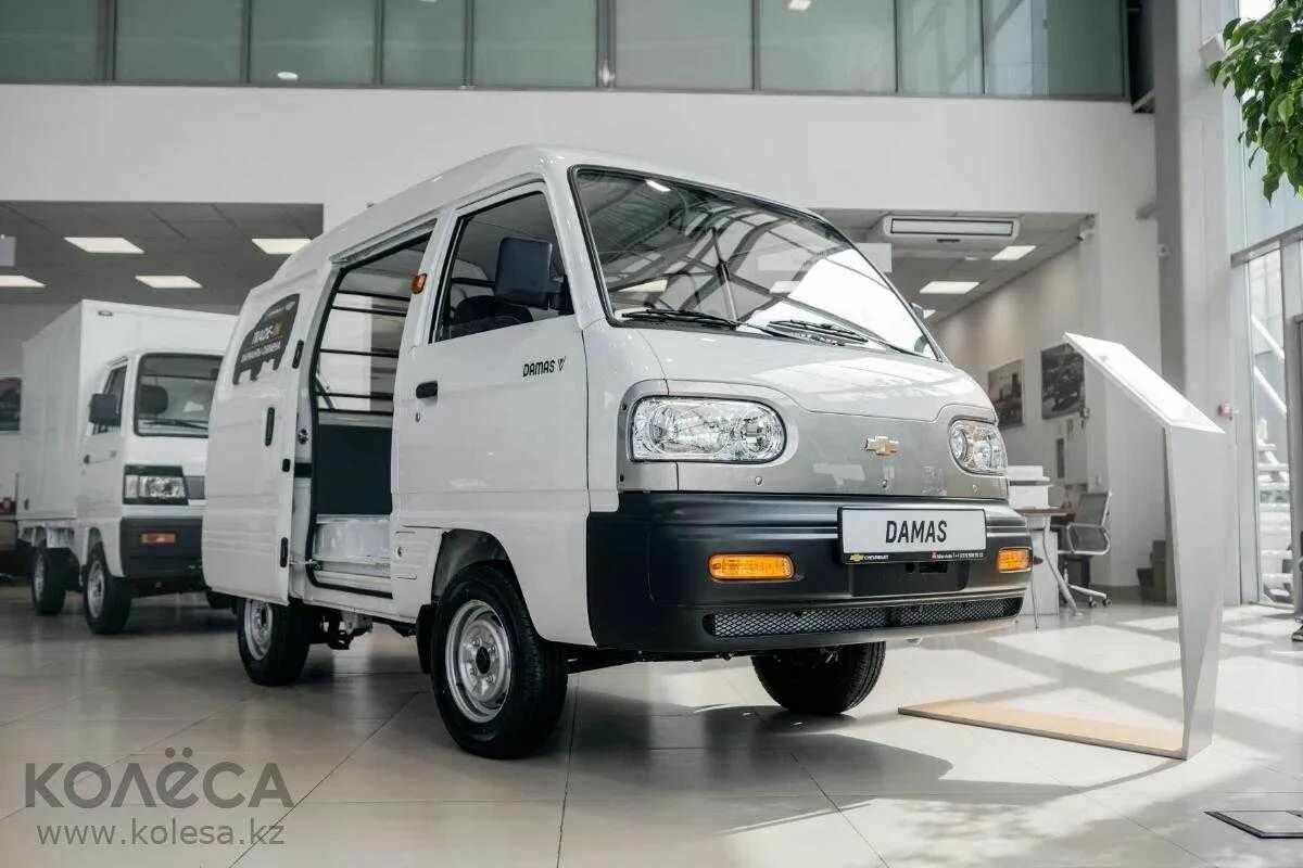 Chevrolet damas 2022. Салон дамас узбекистан. Шевроле дамас 2022. Салон дамас узбекистан. Chevrolet damas 2022.
