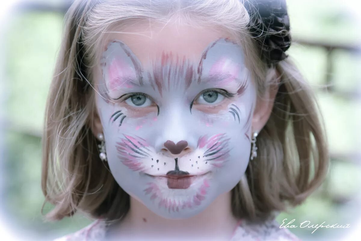 Грим мышки на лице. Как нарисовать мышку на лице. Грим мыши на лице. Как нарисовать мышку на лице. Грим мышки для девочки.