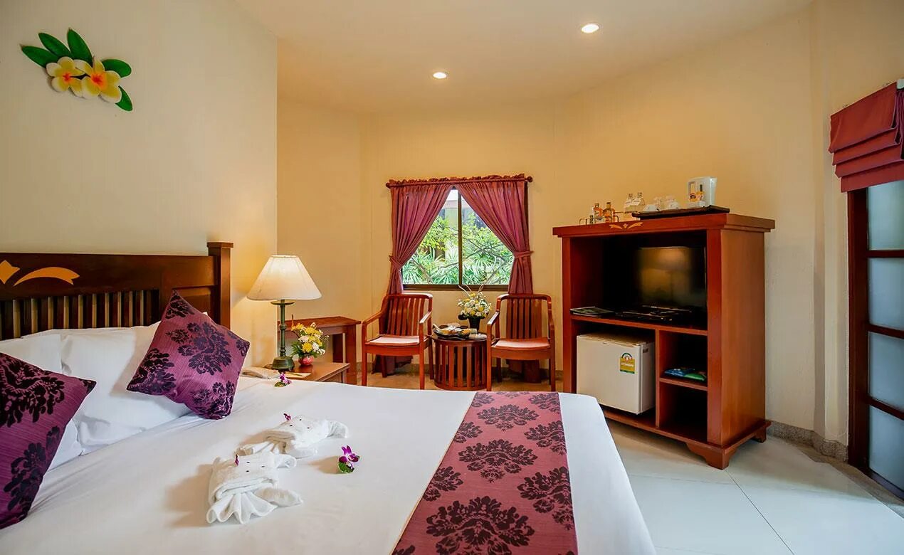 Fortuna phuket 3 таиланд пхукет. Hua ting holiday phuket отзывы. Отель лилавади пхукет. Лилавади пхукет патонг. Hua ting holiday phuket отзывы.