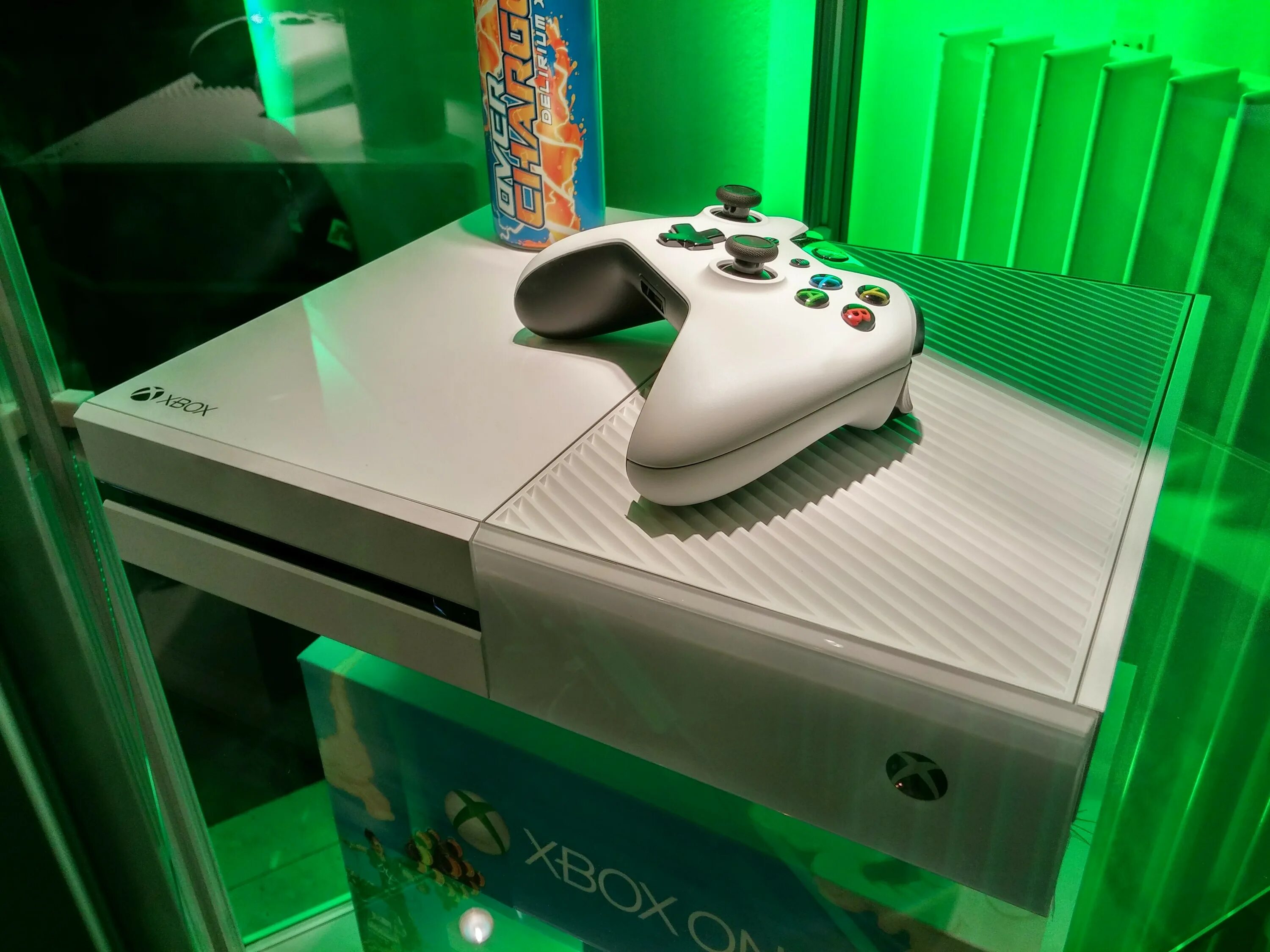 Xbox one модели. Xbox one s эксклюзивные цвета. Xbox one all models. Xbox model 2001. Где купить xbox one