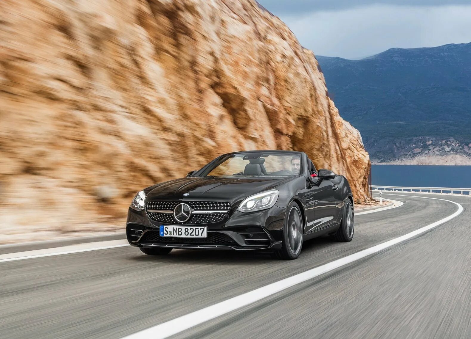 Про мерсе. Mercedes-AMG SLC 43. Mercedes Benz SLK 43 AMG. Мерседес-Бенц (Mercedes-Benz).. Мерседес Бенц АМГ.