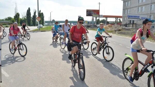 Подслушано богучар вконтакте. Темп Богучар. Велопробег в новой Усмани Воронежской. Темп Богучар 2012. ФК темп Богучар.