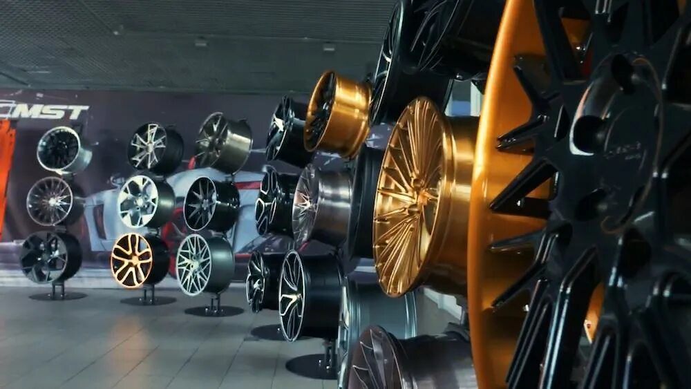 Шины 812. Магазин дисков. Шины авторынок на фучика. Ответственное хранение шин. Магазин колес фучика.