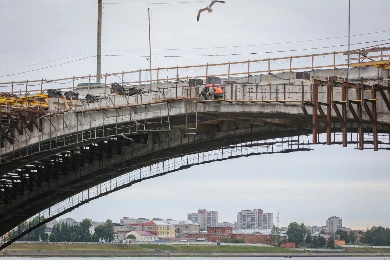 Ремонт моста в городе. Рыбинск мост. Волжский мост Рыбинск. Рыбинский мост через Волгу. Мост в городе Рыбинск.