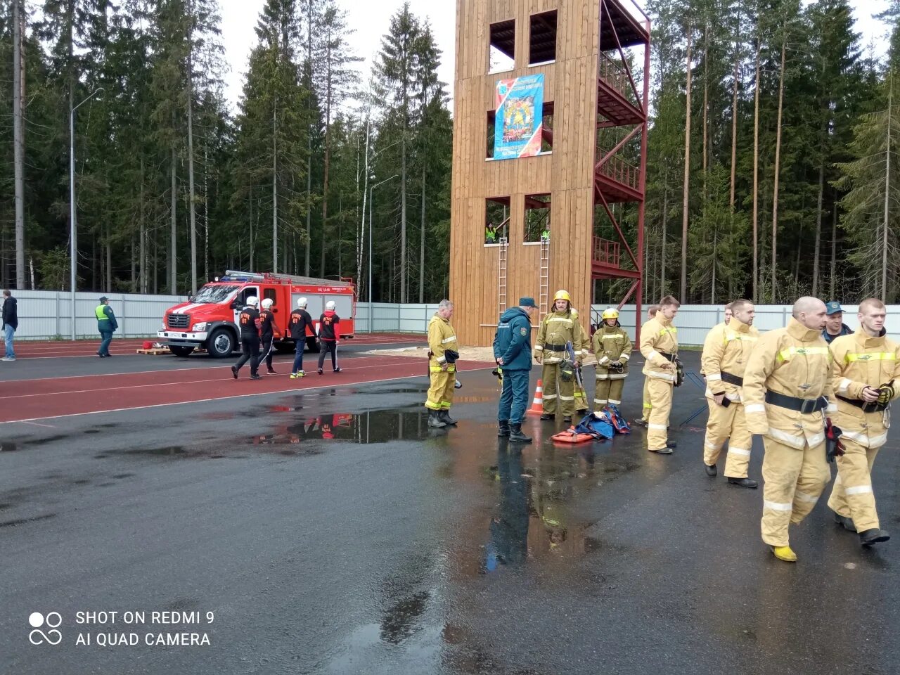 Пч 100. Русевич гку леноблпожспас. Пч 100 сертолово. Пч 100. Пожар в агалатово 147.