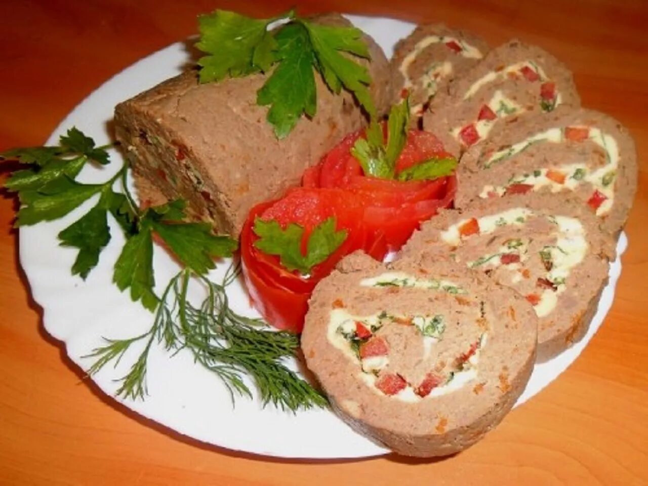 Печеночный паштет ,(куриной печени). Печёночный паштет из куриной печени. Рулет из куриной печени. Закуски из паштета.