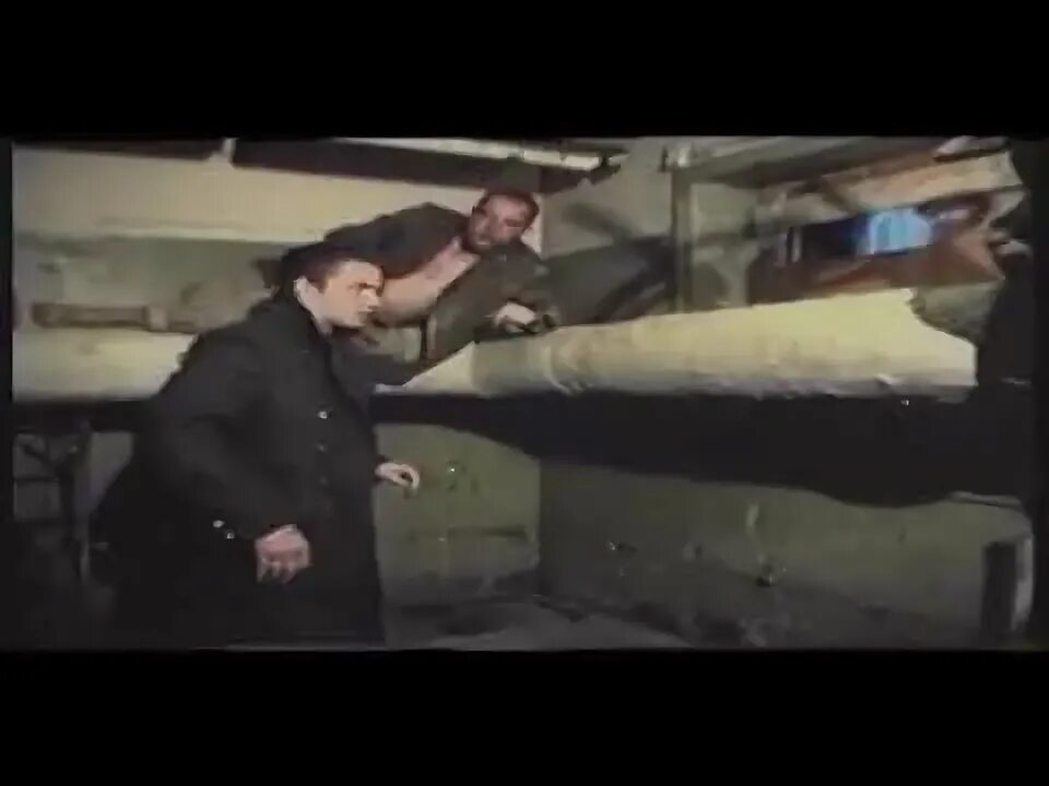 Иди под струю мойся звук. Иди под струю мойся звук. Иди под струю мойся чтоб чистый был. Иди под струю мойся звук. Владимирский централ фото.