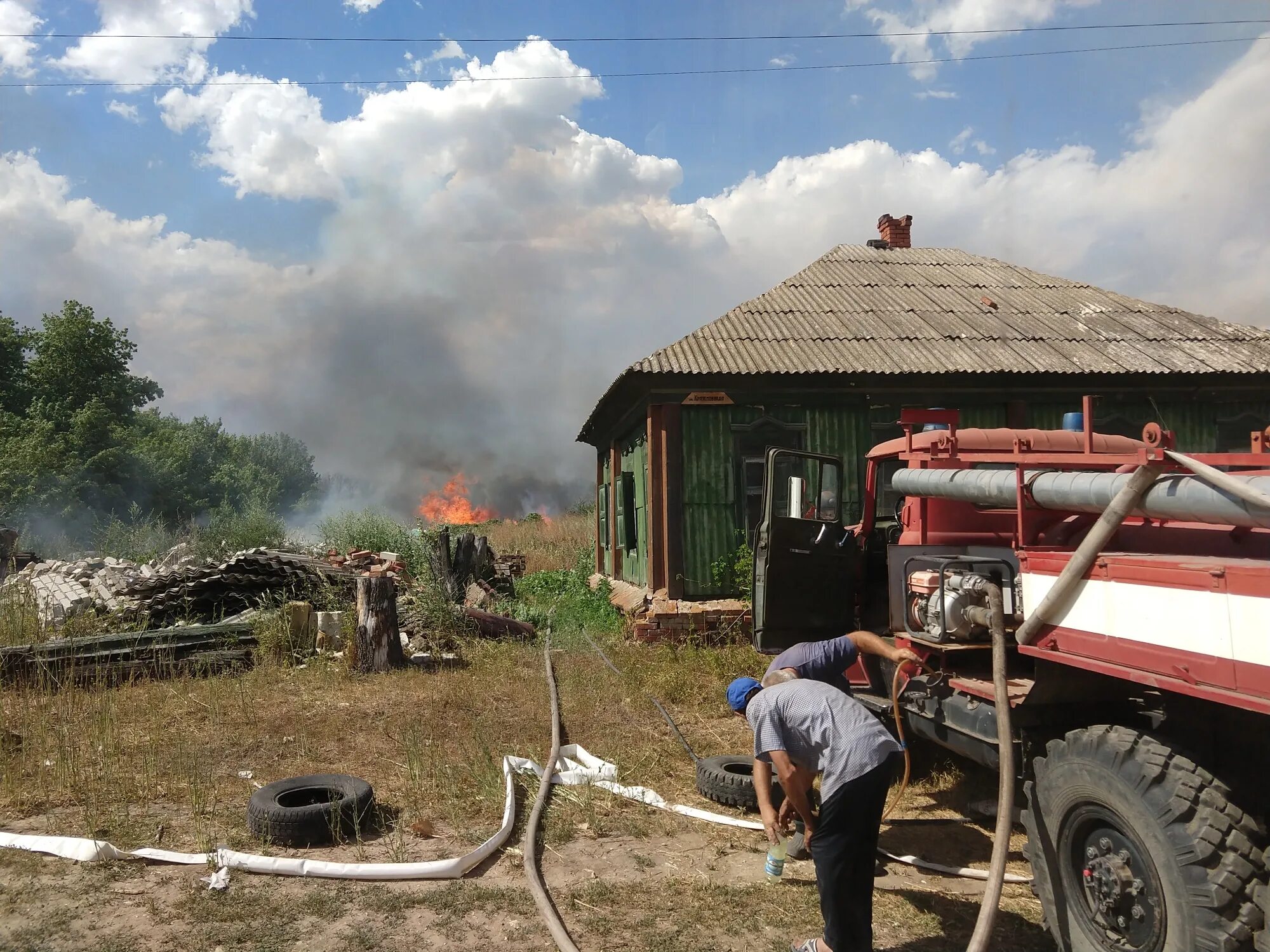 Хутор Ольховский Урюпинский район. Пожар в Иловлинском районе Волгоградской области 28.08.2022. Хутор Рогожин Михайловский район Волгоградская область. Шашлычка Хутор большой Михайловский район Волгоградской области. Новости дн