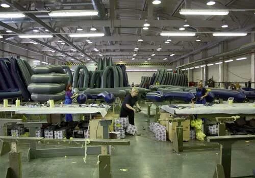 производители резиновых лодок. магазин фрегат на пискаревском. катабайд. цех по производству лодок пвх. завод лодок пвх.