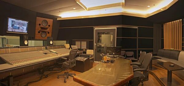 Студия Sound City Nirvana. Студия звукозаписи саунд Сити. Токио студио. Nivin Music Studio Сити Кузнецк.