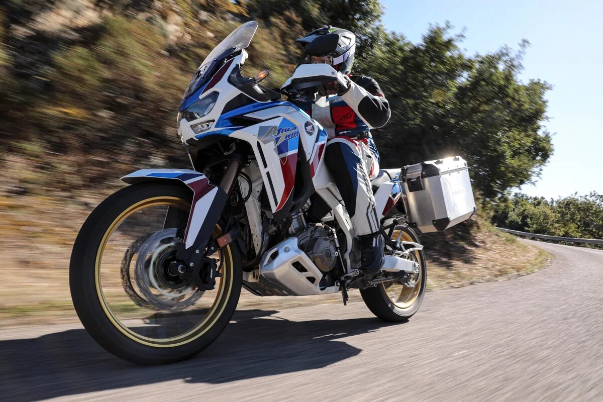Crf 1100. Honda crf 1100l africa twin. honda africa twin 1100. honda африка твин 1100. хонда africa twin 1100.