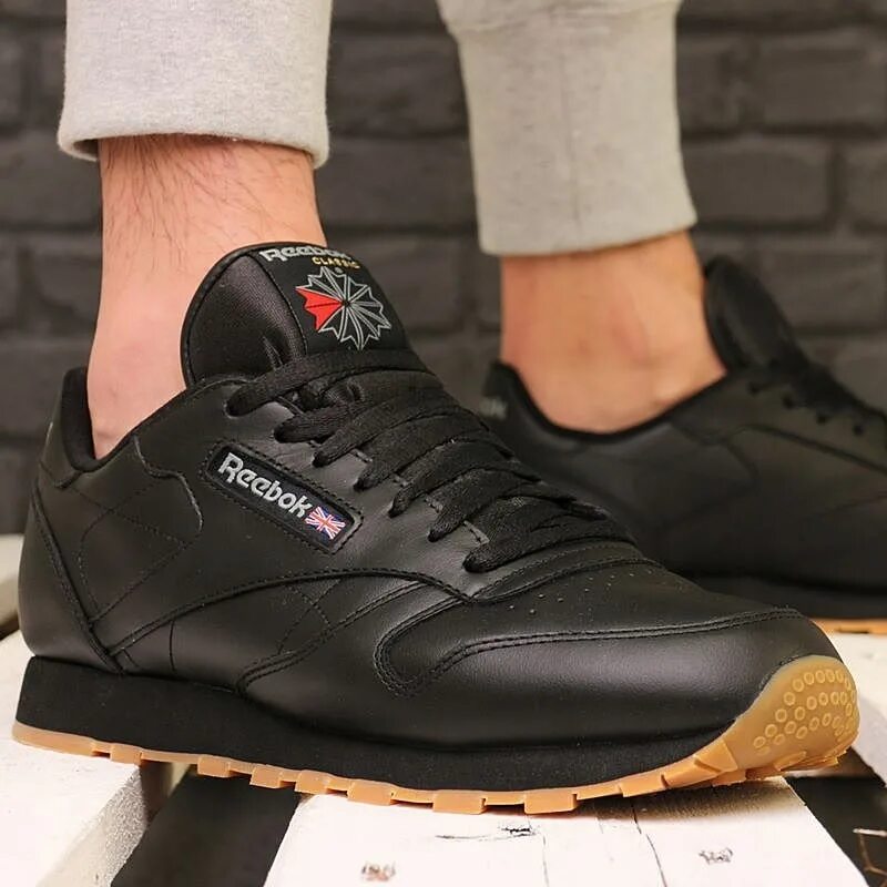 Reebok Classic 49800. Reebok Classic Leather Black Gum. Reebok Classic Leather черные. Classic Leather Shoes Reebok. Купить reebok leather