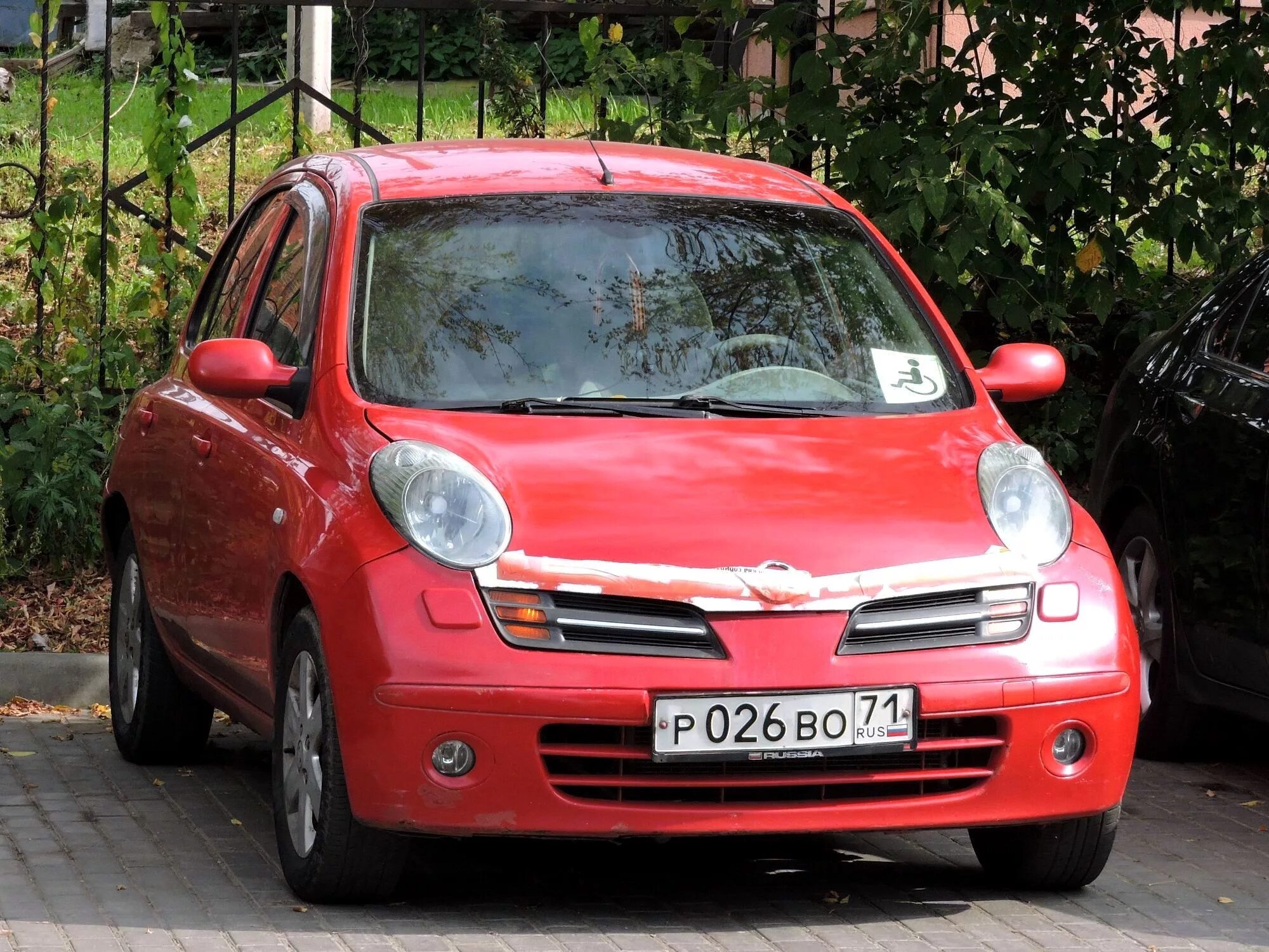 Micra iii (k12). Nissan micra вишневый. Ниссан микра в москве. Ниссан микра в москве. Ниссан микра в москве.
