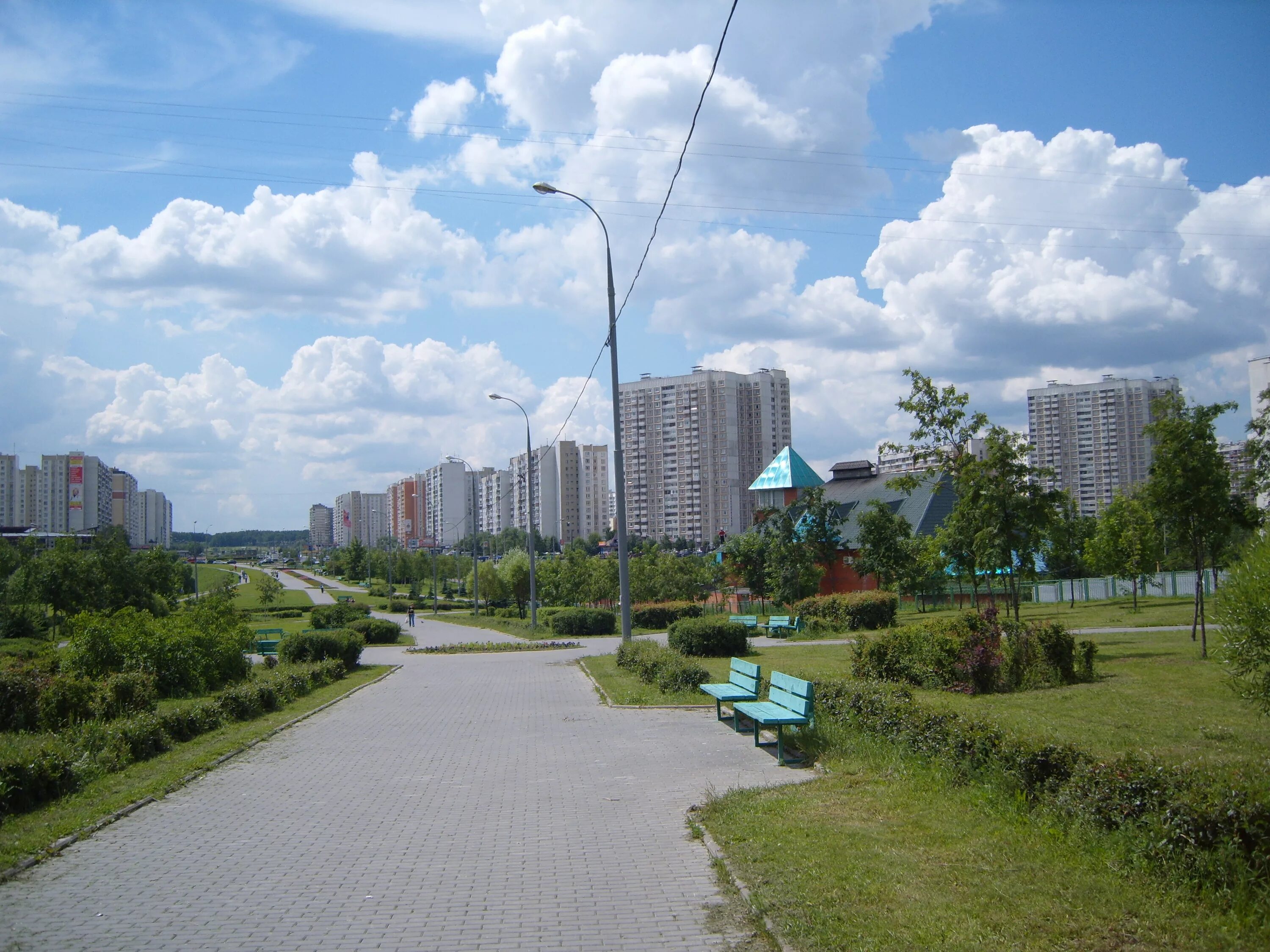 Парк северный район москвы. Южное Бутово и Северное Бутово. Район Северное Бутово. Северное Бутово аллея. Северное Бутово район Москвы.