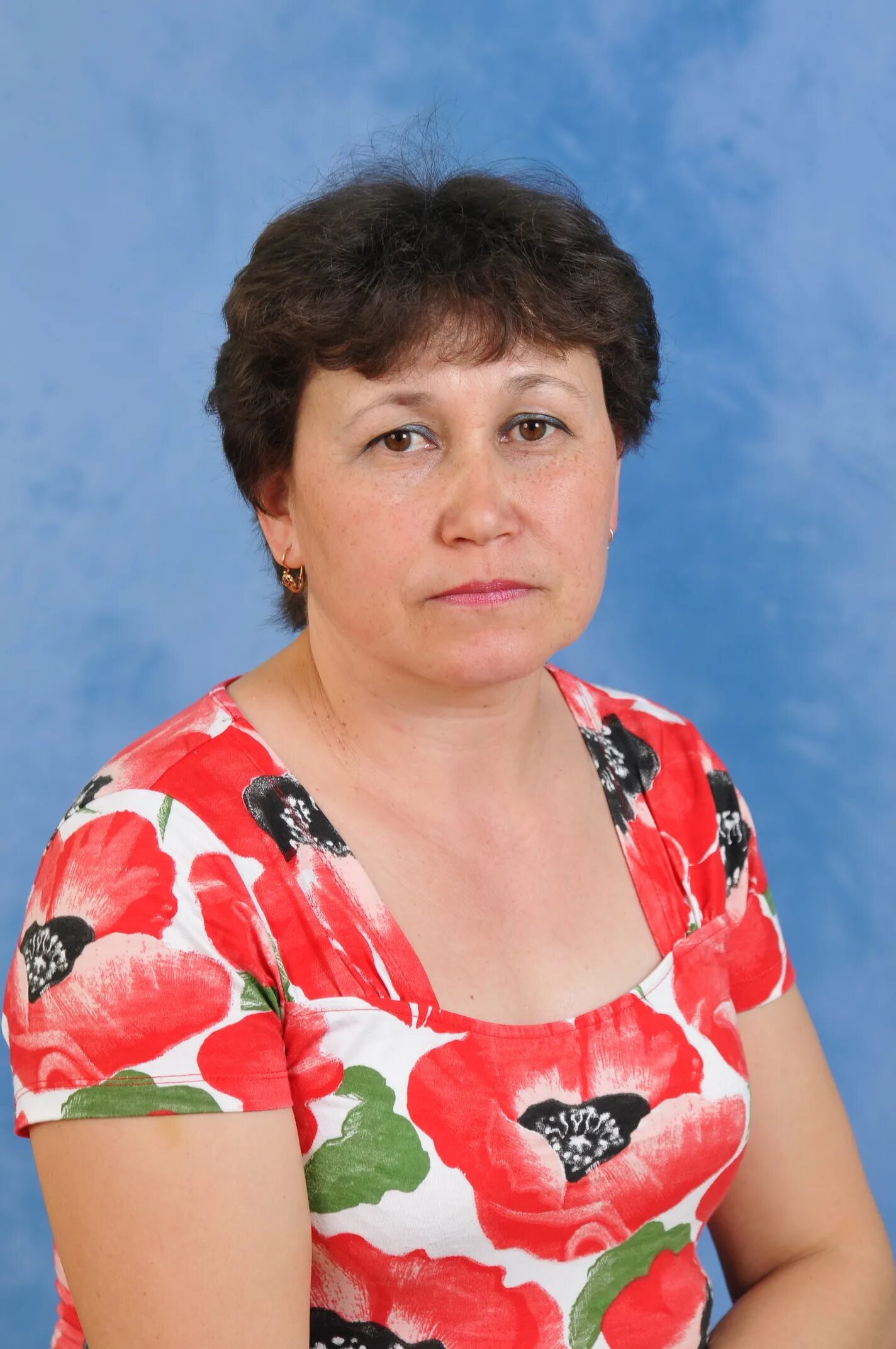 поликлиника невежина 5 курган начальник медицинской службы. кипенская галина михайловна. колокольчик детский сад заведующая. заведующая детским садом гагарина 116 и фотография заведующий. иващук алла васильевна когалым.