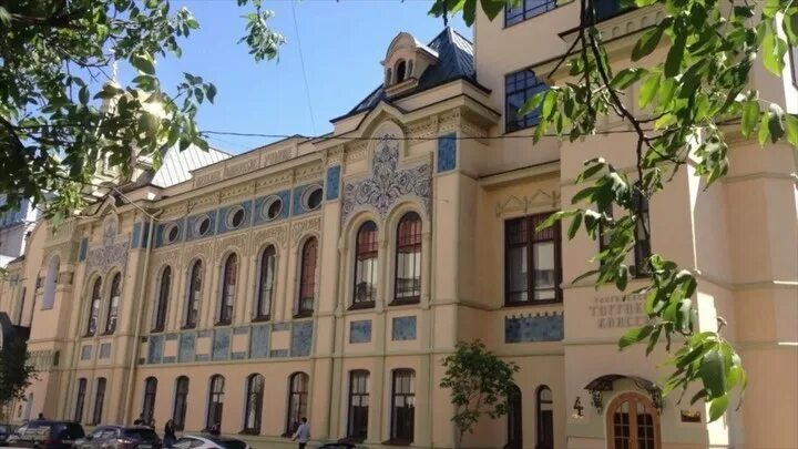 лицей рэу. лицей плеханова. в. экономический лицей плеханова внутри. г.