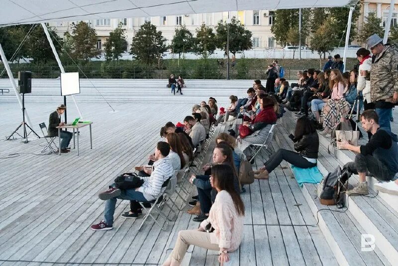 саратов 2022. киев взрыв телецентр 2022. обстановка на харькове сентября. харьков разрушения. различные соревнования.