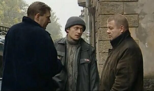 5 канал улицы разбитых фонарей. Улицы разбитых фонарей 5 2003. Улицы разбитых фонарей менты 5. Улицы разбитых фонарей старшая сестра. Улицы разбитых фонарей 5 2003.