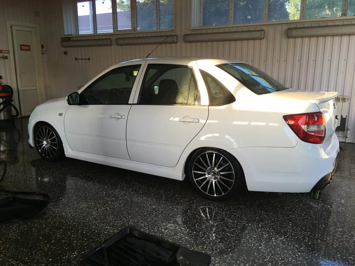 диски лада спорт r15. диски r16 lada granta sport. диски лада спорт r15. колеса гранта спорт r17. лада гранта 446.