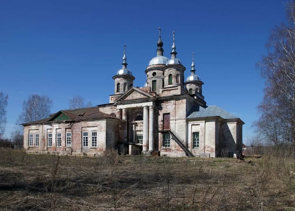 Никольское емельяновский. Село Емельяново Старицкий район Тверская область Церковь. Никольский храм село Емельяново. Село Емельяново Старицкий район Тверская область. Село Емельяново Старицкий район Тверская.