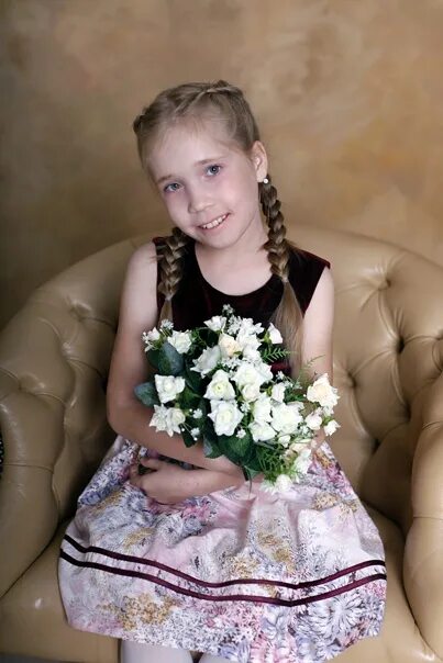 Лиза Попова, 10.06 Фото, друзья, лайки