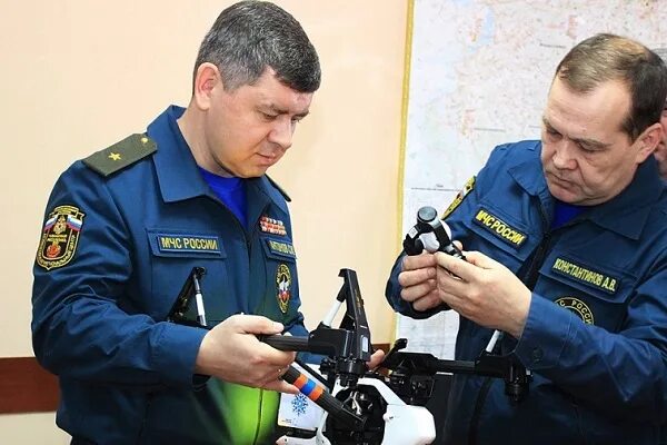 Нягин чебоксары. Главное управление мчс россии по чувашской республике. Колледж мчс в челябинске. Нягин сергей николаевич. Сотрудник мчс.