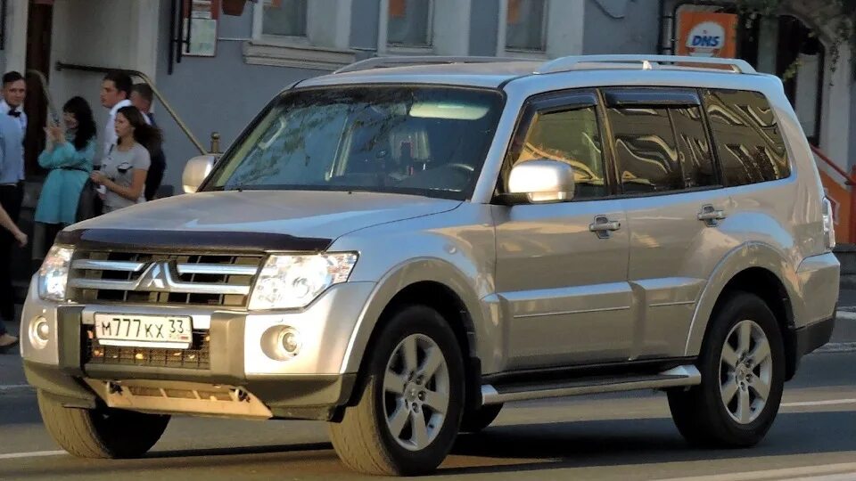 Мицубиси Паджеро 3.2. Mitsubishi Pajero 3 дизель. Mitsubishi Pajero 3 3.2 дизель. Мицубиси Паджеро 4 3.2 дизель. Купить паджеро 3.2 3