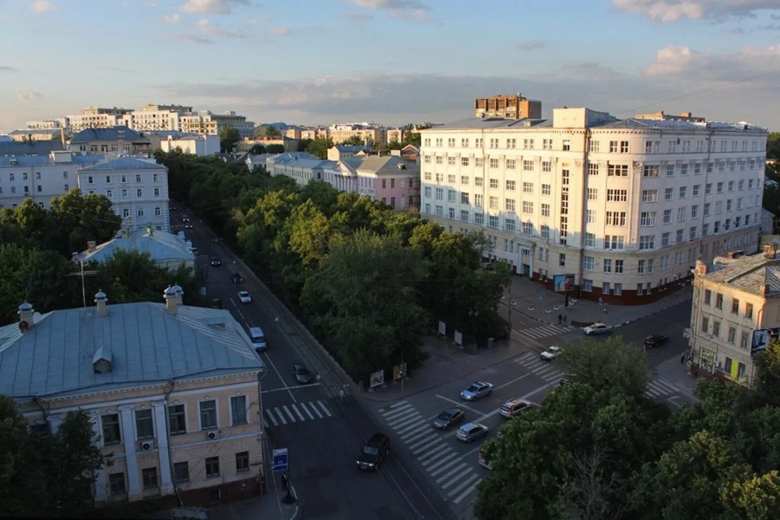 Чкаловский бульвар. Покровский бульвар. Покровский бульвар Москва. Дом Крестовниковой Москва Покровский бульвар. Покровский бульвар 2.