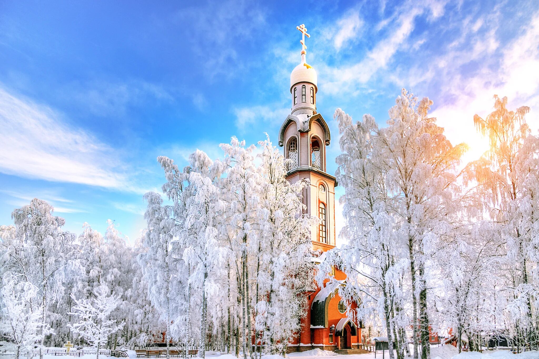 церковь андрея первозванного на вуоксе зима. церковь зимой. патриаршее подворье в переделкино. храм зимой картинки красивые. белогорье пермский край монастырь зимой.