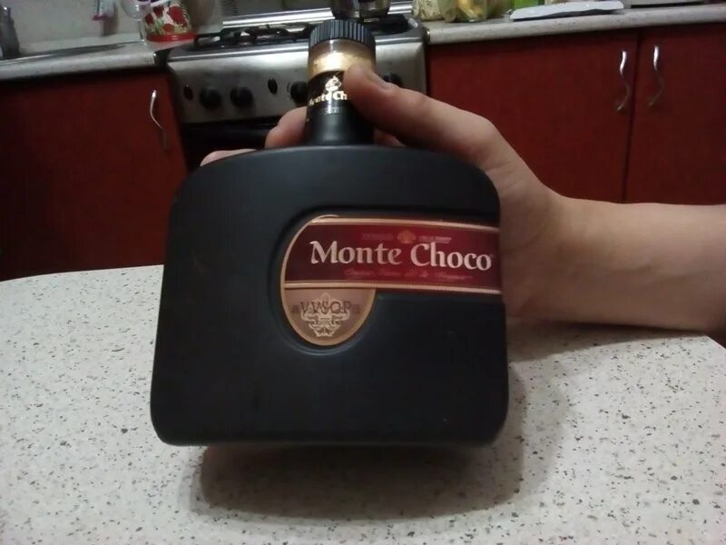 Monte choco irish. Монте Чоко КБ. Monte Choco коньяк. Монте Чоко коньяк шоколадный. Коньяк Монте Чоко VSOP.