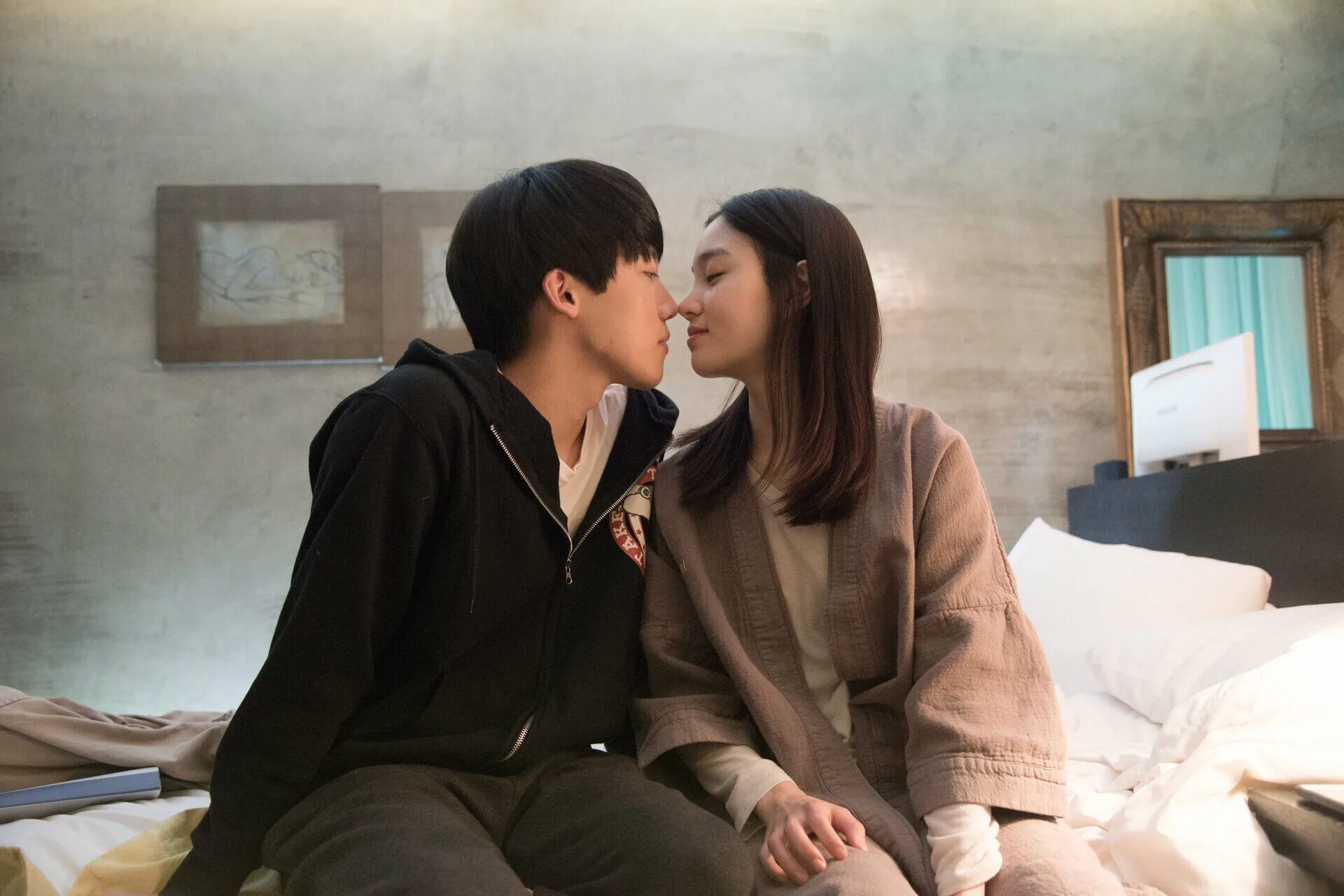 Дорама 19 тсс выключи воображение. Ким тхэ-ри голая. 19 тсс выключи воображение. Тсс выключи воображение. Дорама тсс выключи воображение.