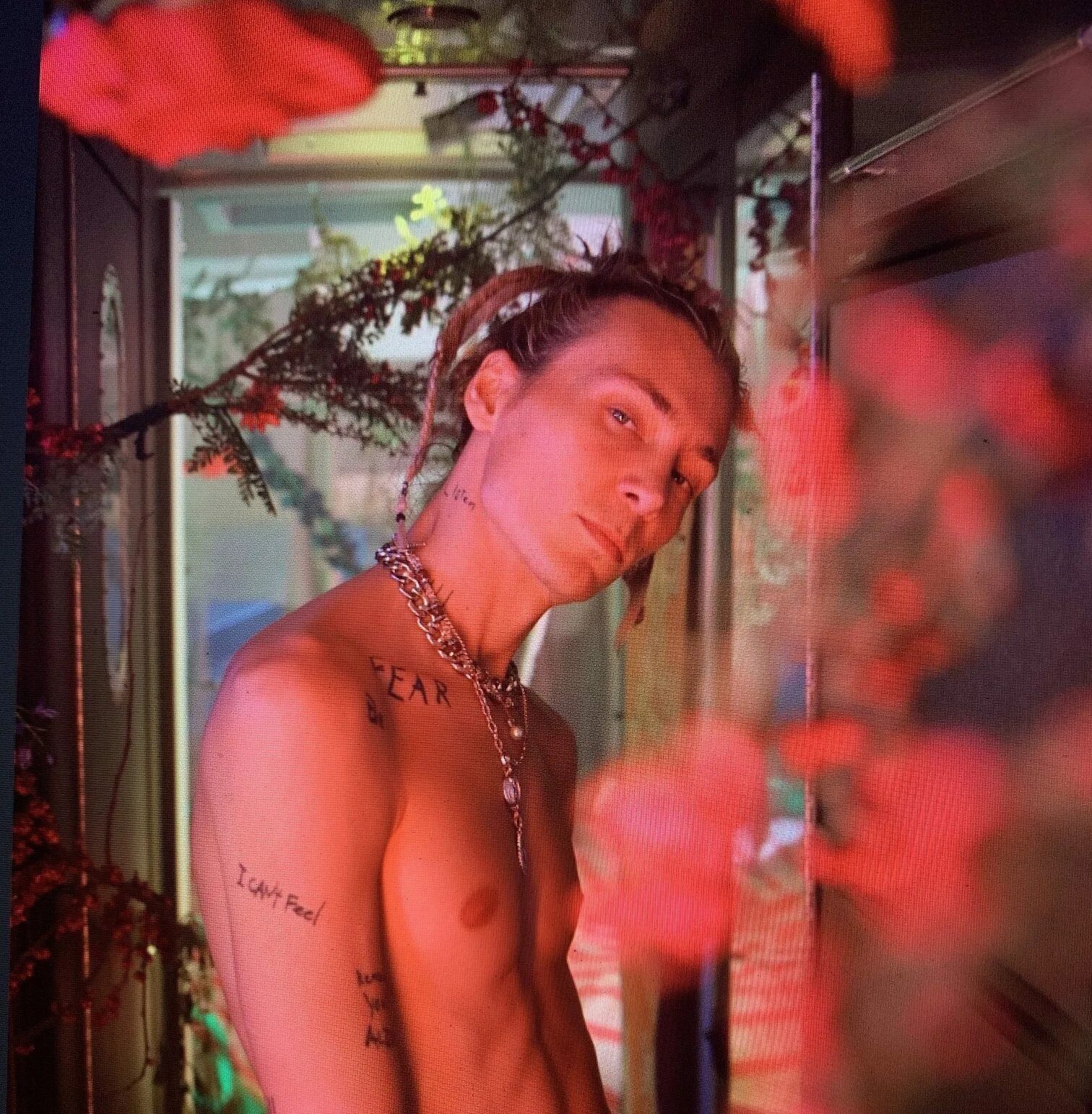 Jagwar twin песни. Jagwar twin. Джагвар твин хэппи фейс. Джагвар твин. Jagwar twin песни.