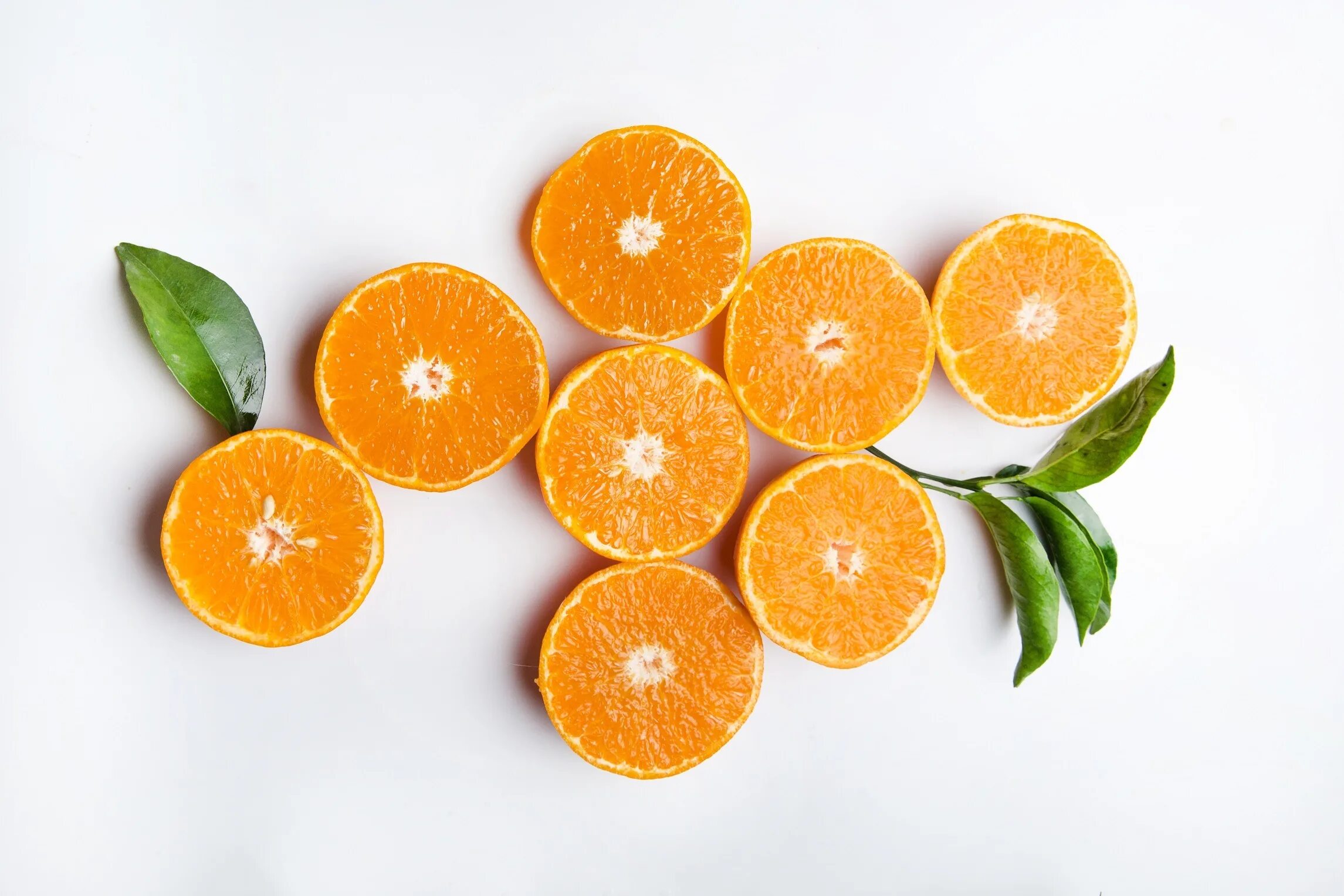 Апельсин повышает сахар. Мандарины Jaffa Orri. Jaffa цитрусовые. Апельсин на белом фоне.