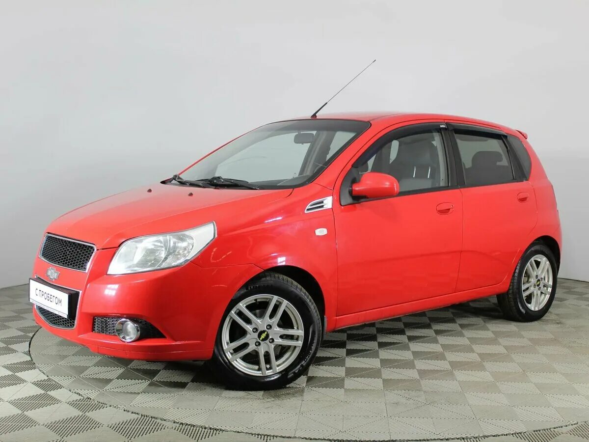 Шевроле хэтчбек с пробегом. Chevrolet Aveo 2008 1.2. Шевроле Авео хэтчбек 2008. Chevrolet Aveo 2008 хэтчбек. Шевроле Авео 2008 красная.