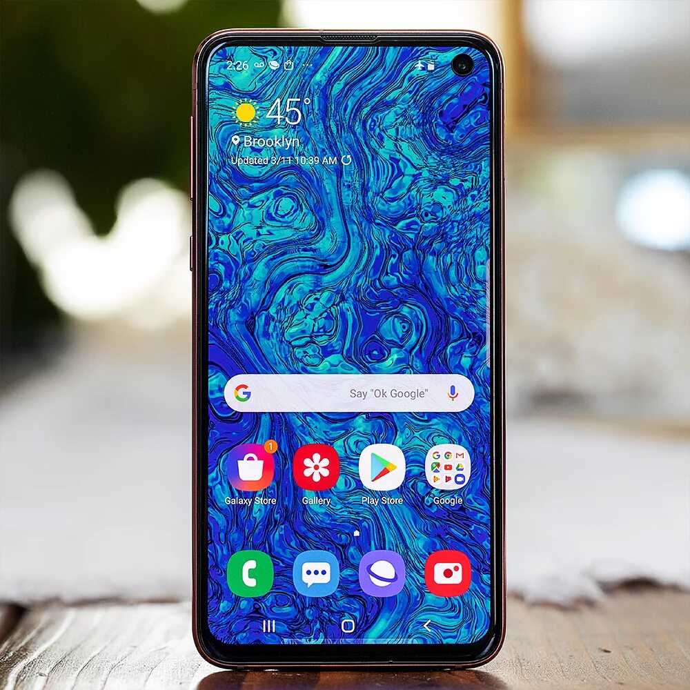 Galaxy s10 обзор. Samsung Galaxy s10e. Самсунг галакси s10 е. Samsung Galaxy s10e Samsung. Самсунг галакси s10 Edge.